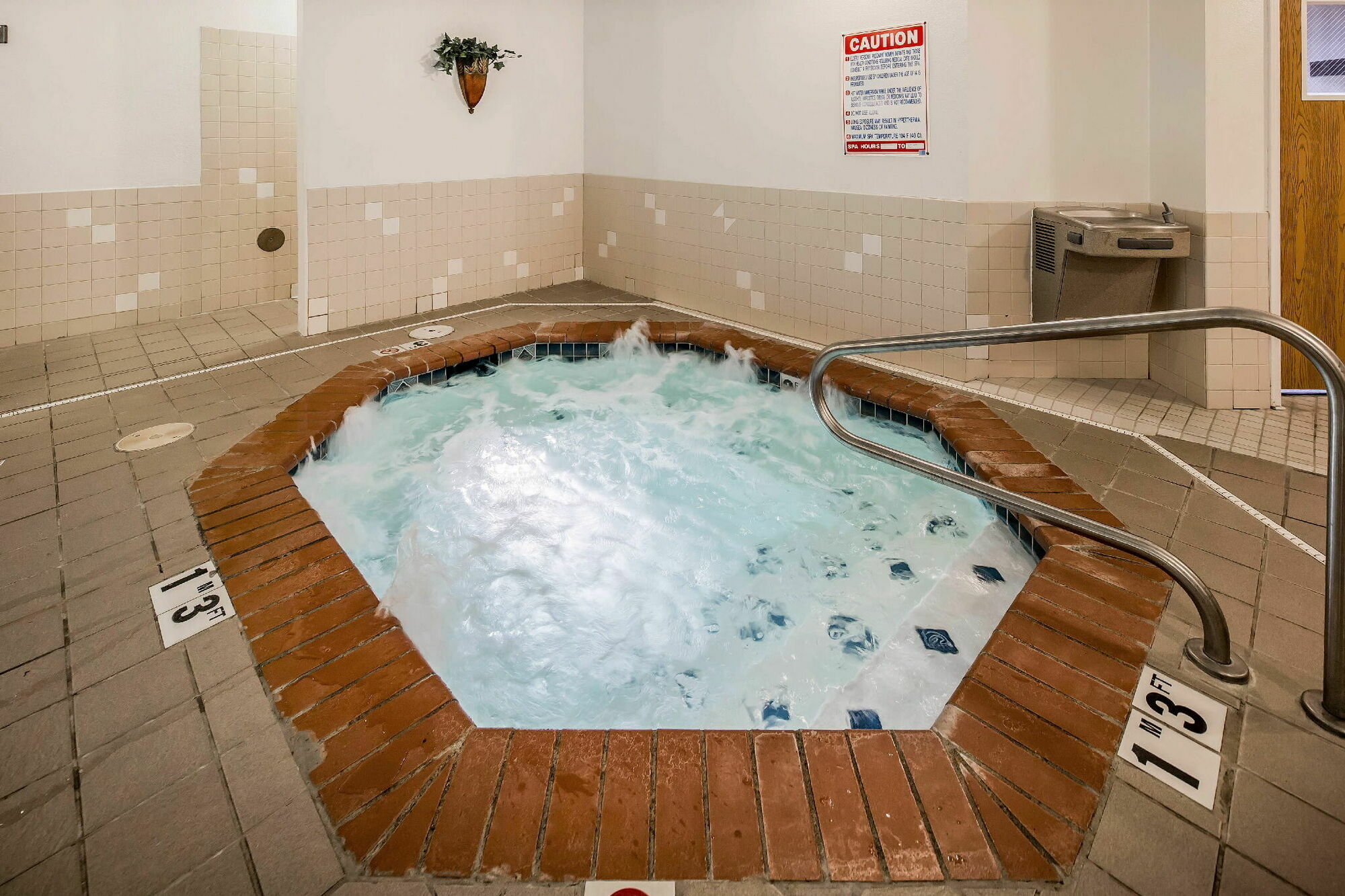 Clarion Downtown Hotel 3*
