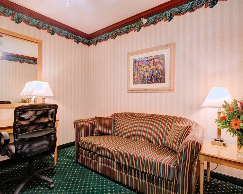 Clarion Downtown Hotel Anchorage